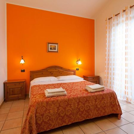 Agriturismo La Panoramica Villa Assisi Bagian luar foto