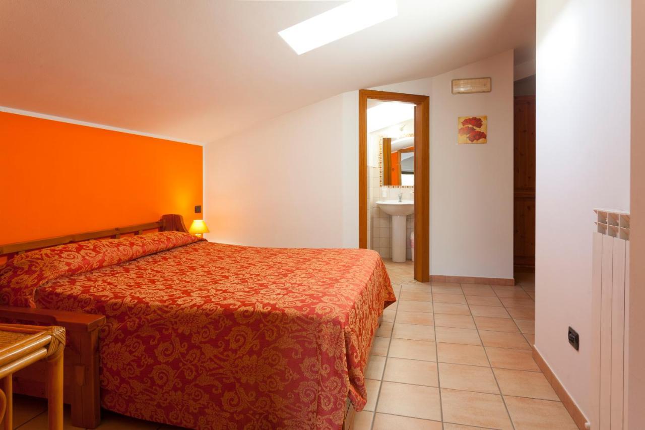 Agriturismo La Panoramica Villa Assisi Bagian luar foto