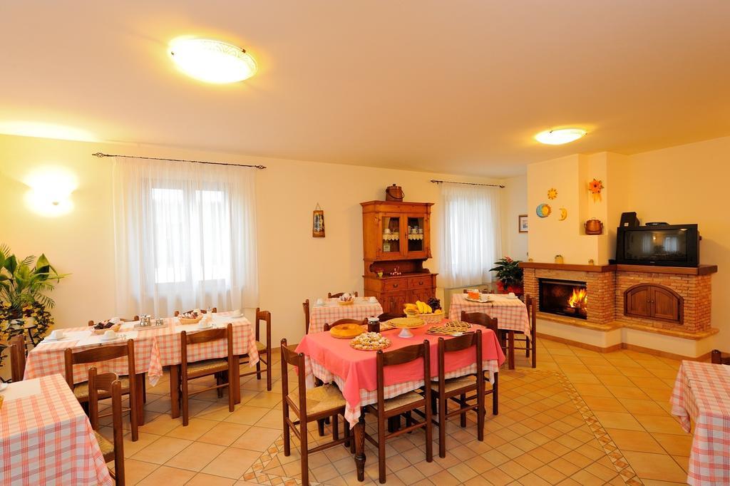 Agriturismo La Panoramica Villa Assisi Bagian luar foto